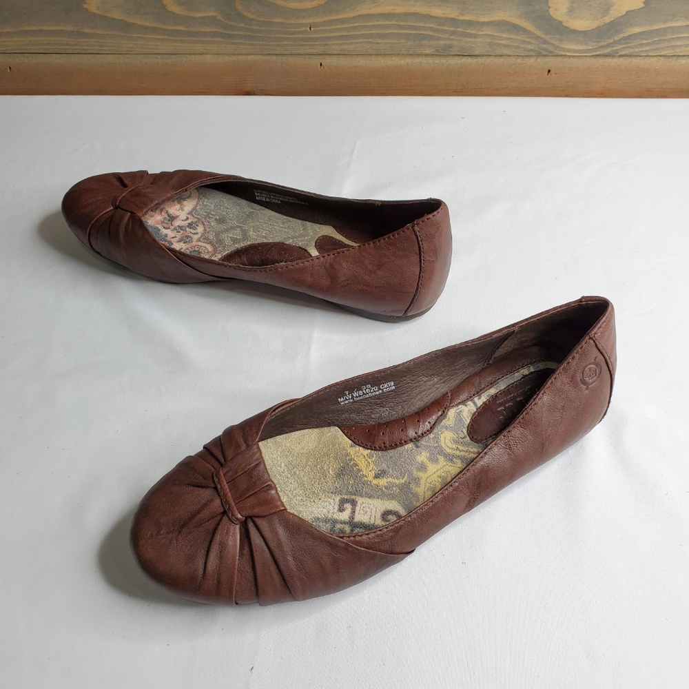 Women's Brown Leather Ballet Flats - Classic Knot Detail